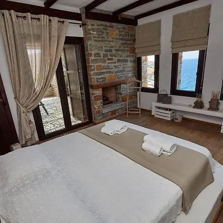 Stoneflower With Breathtaking Sunsets