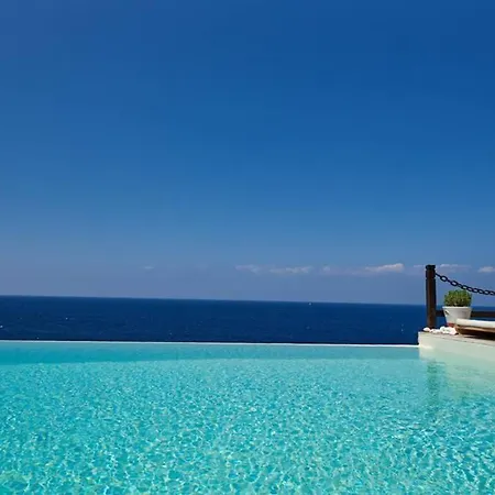 Ferienhaus Stoneflower With Breathtaking Sunsets
