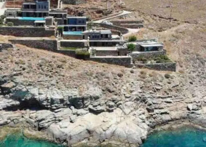 Дом отдыха Stoneflower With Breathtaking Sunsets Koundouros